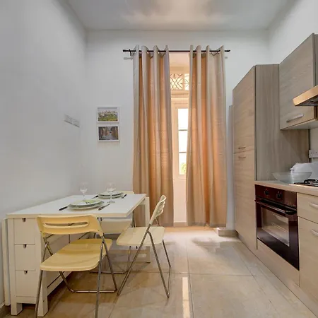 Semesterbostad Victory Beautiful Fully Equipped 2br Townhouse By 360 Estates Birgu