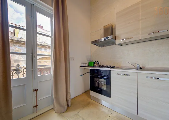 Victory Beautiful Fully Equipped 2br Townhouse By 360 Estates *