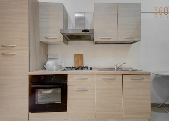 Semesterbostad Victory Beautiful Fully Equipped 2br Townhouse By 360 Estates