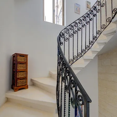 Victory Beautiful Fully Equipped 2br Townhouse By 360 Estates