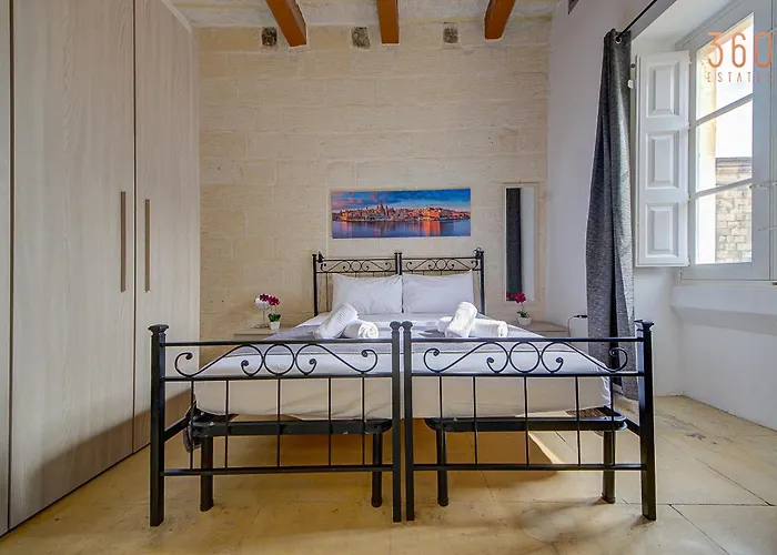 Victory Beautiful Fully Equipped 2br Townhouse By 360 Estates