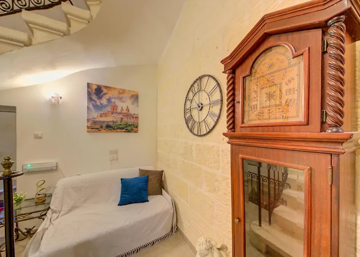 Victory Beautiful Fully Equipped 2br Townhouse By 360 Estates Nyaraló *