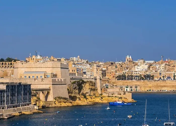 Victory Beautiful Fully Equipped 2br Townhouse By 360 Estates